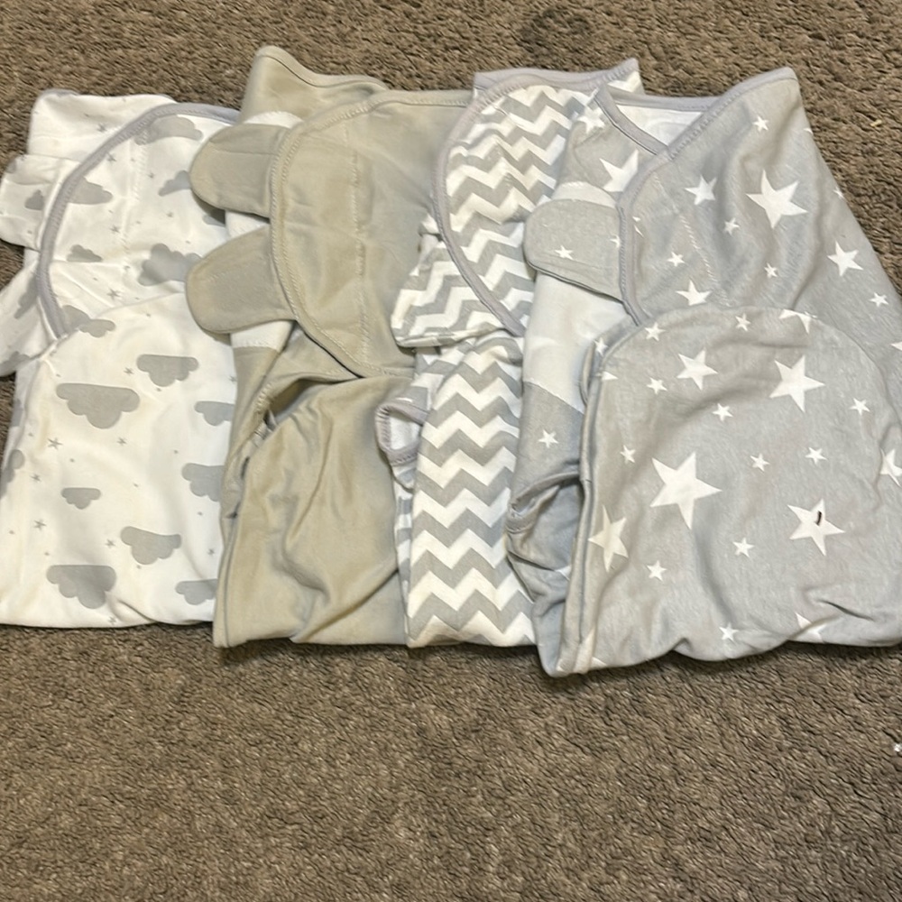 Swaddle up baby